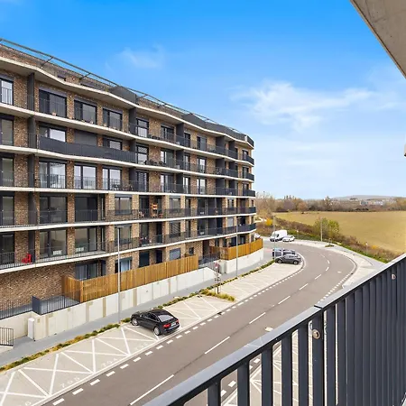 Moderny S Parkovanim V Novostavbe Pozsony