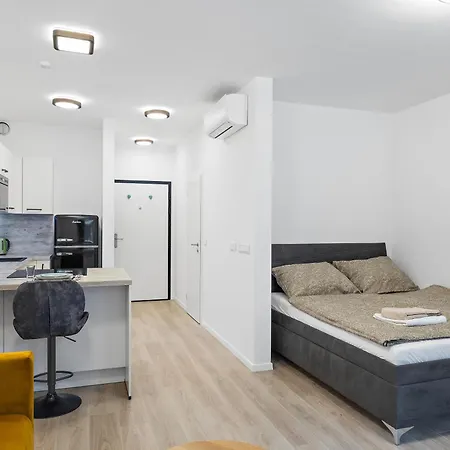 Apartman Moderny S Parkovanim V Novostavbe